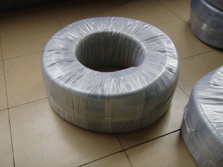 Packaging of PVC steel wire hose 